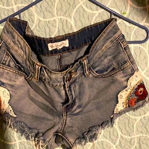 Shorts juniors size 26